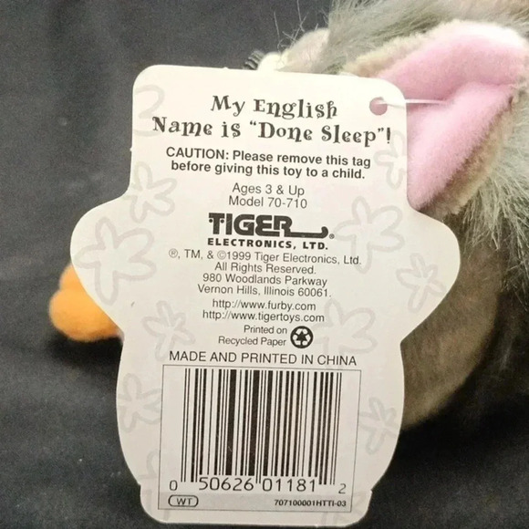Furby Buddies 'Done Sleep' 1999 by Tiger Electronics - Picture 2 of 2